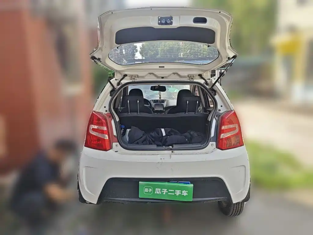 Suzuki Alto 2014 2013 1.0L Automatic Deluxe