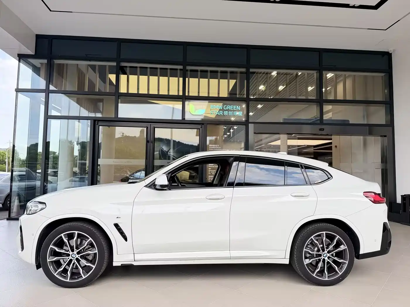 BMW X4 2024 2022 xDrive 30i M Sport Package