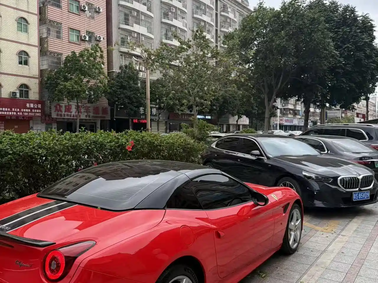 Ferrari California T 2018 2015 3.9T Standard