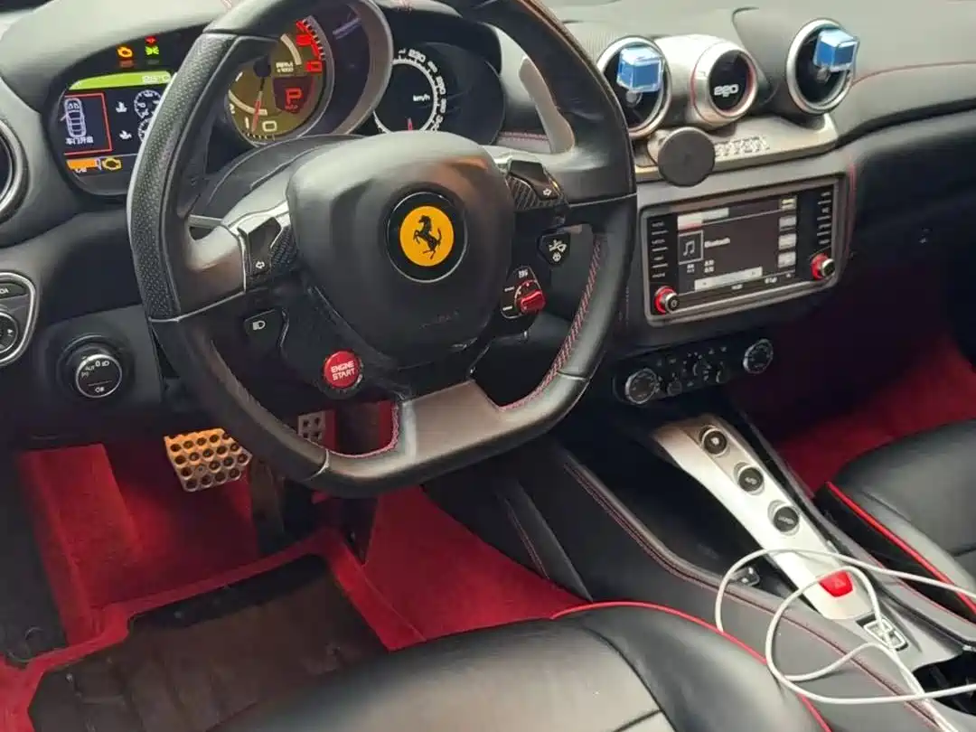 Ferrari California T 2018 2015 3.9T Standard