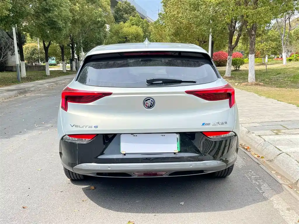 BUICK SLIGHTLY BLUE 6