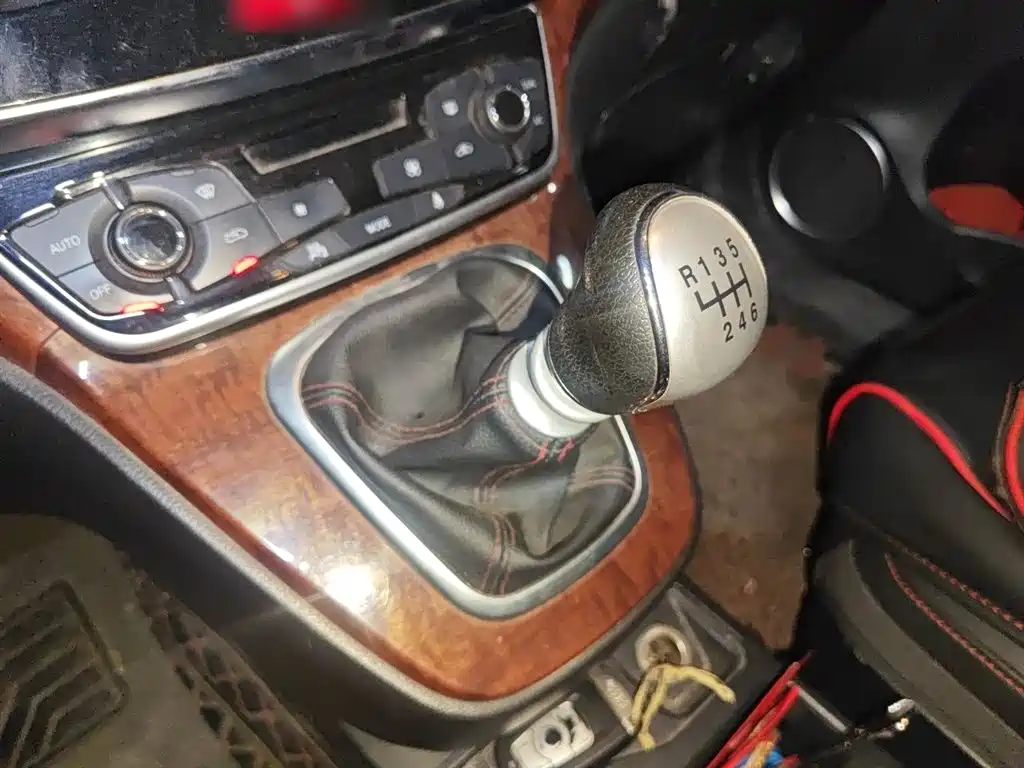 Haval H6 2015 Facelift Sport Edition 1.5T Manual 2WD Elite фото 7