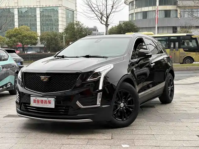 CADILLAC XT5
