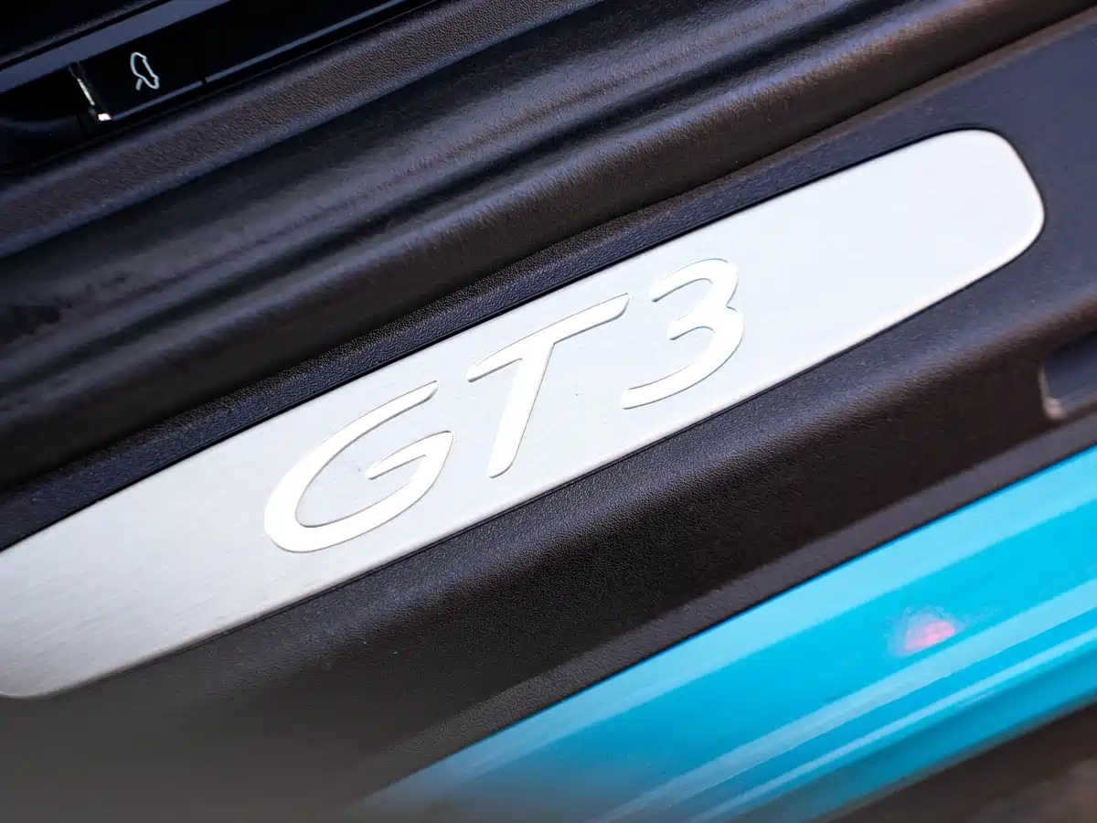 Porsche 911 2018 GT3 4.0L фото 13