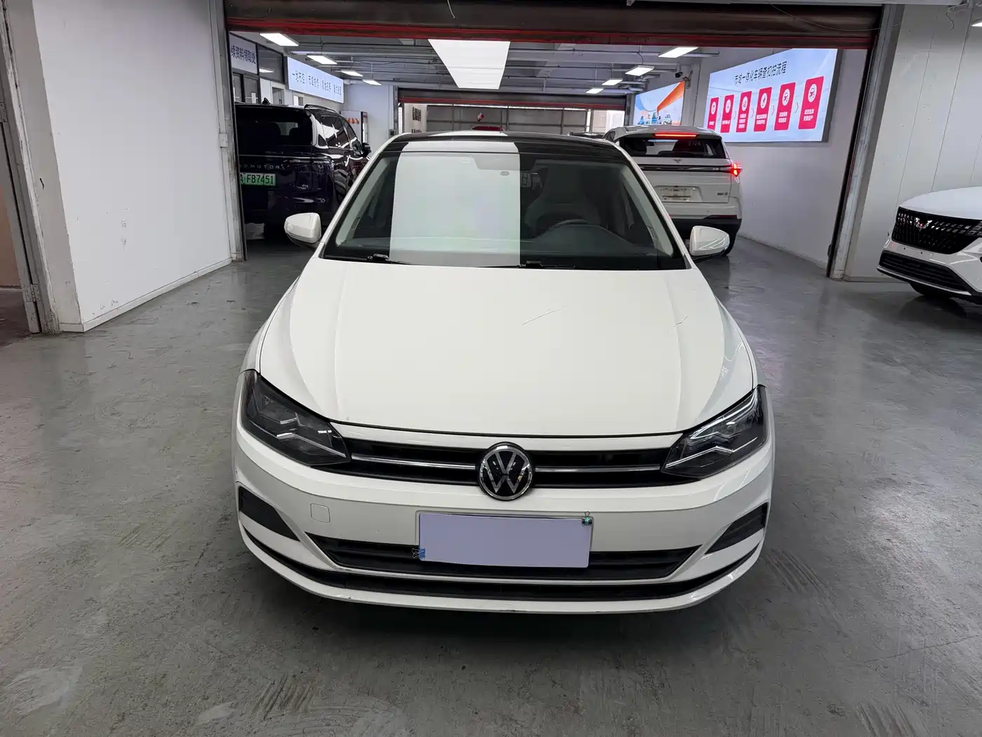 Volkswagen Polo 2022 2023 Plus 1.5L Automatic Colorful Tech Edition