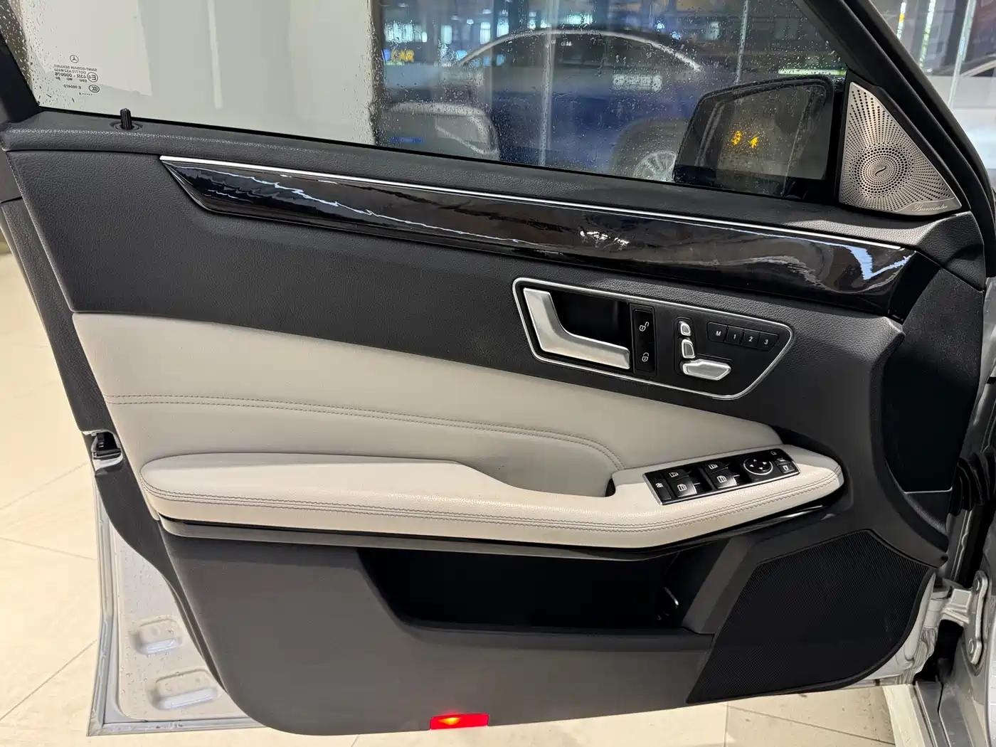 Mercedes-Benz E-Class 2014 E 260 L Sport фото 14