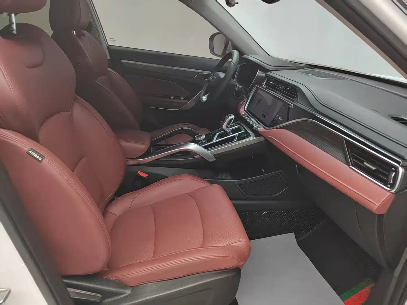 GEELY AUTOMOBILE BOYUE