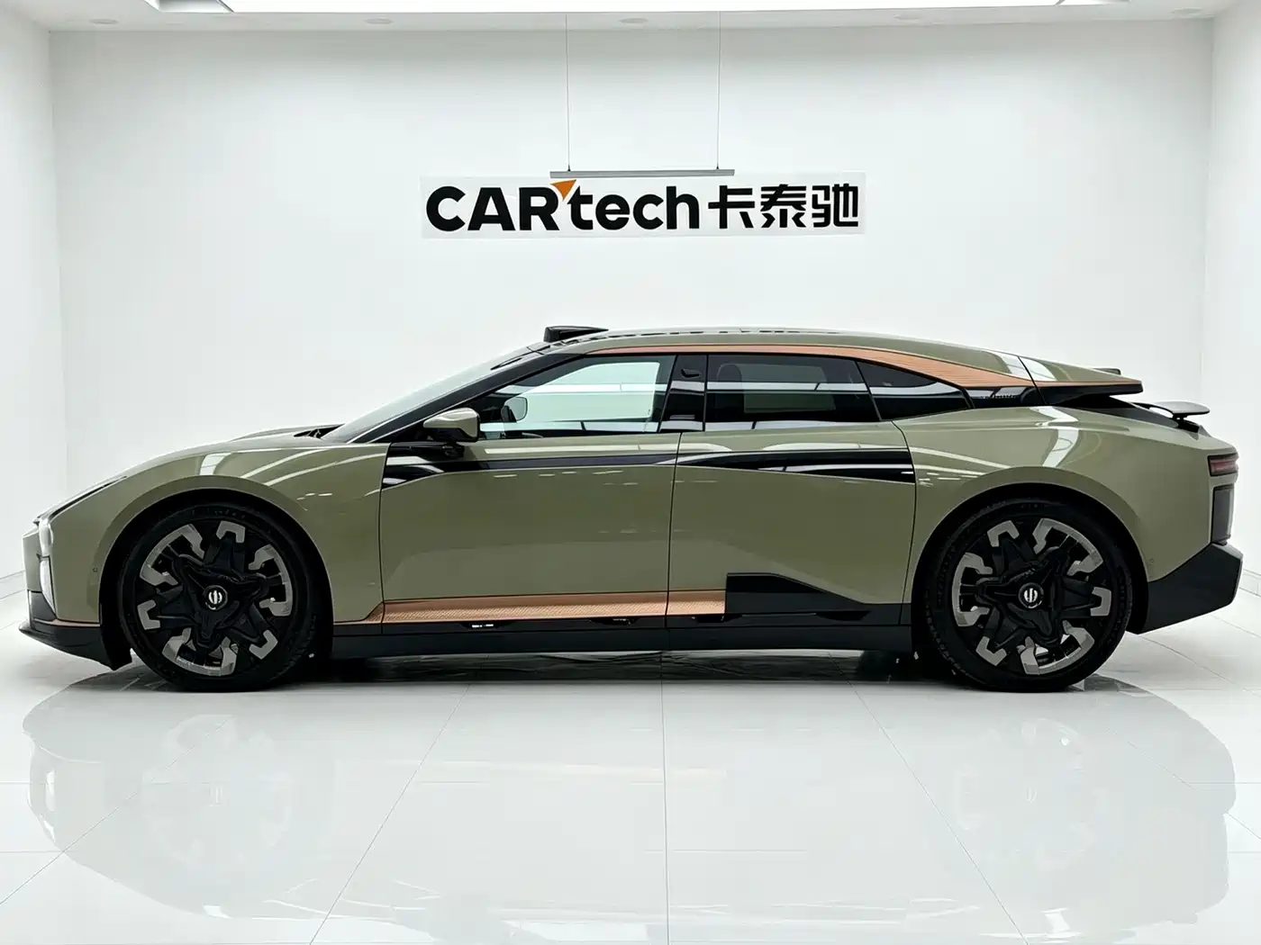 2023 HiPhi Z
