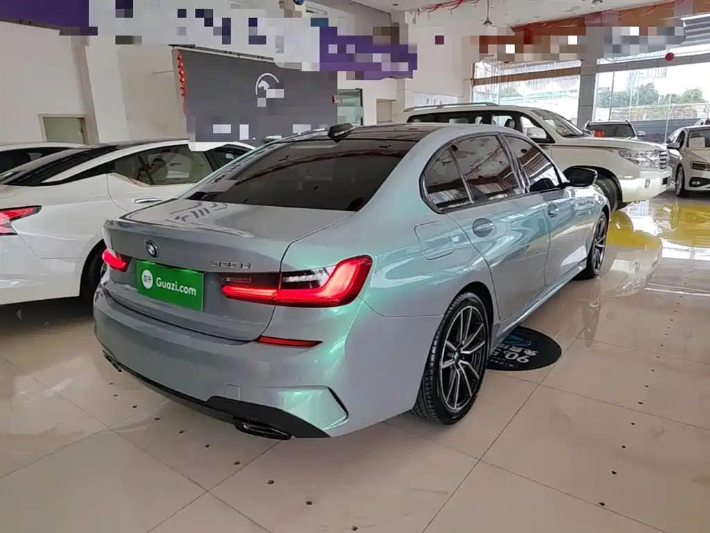 BMW 3-SERIES