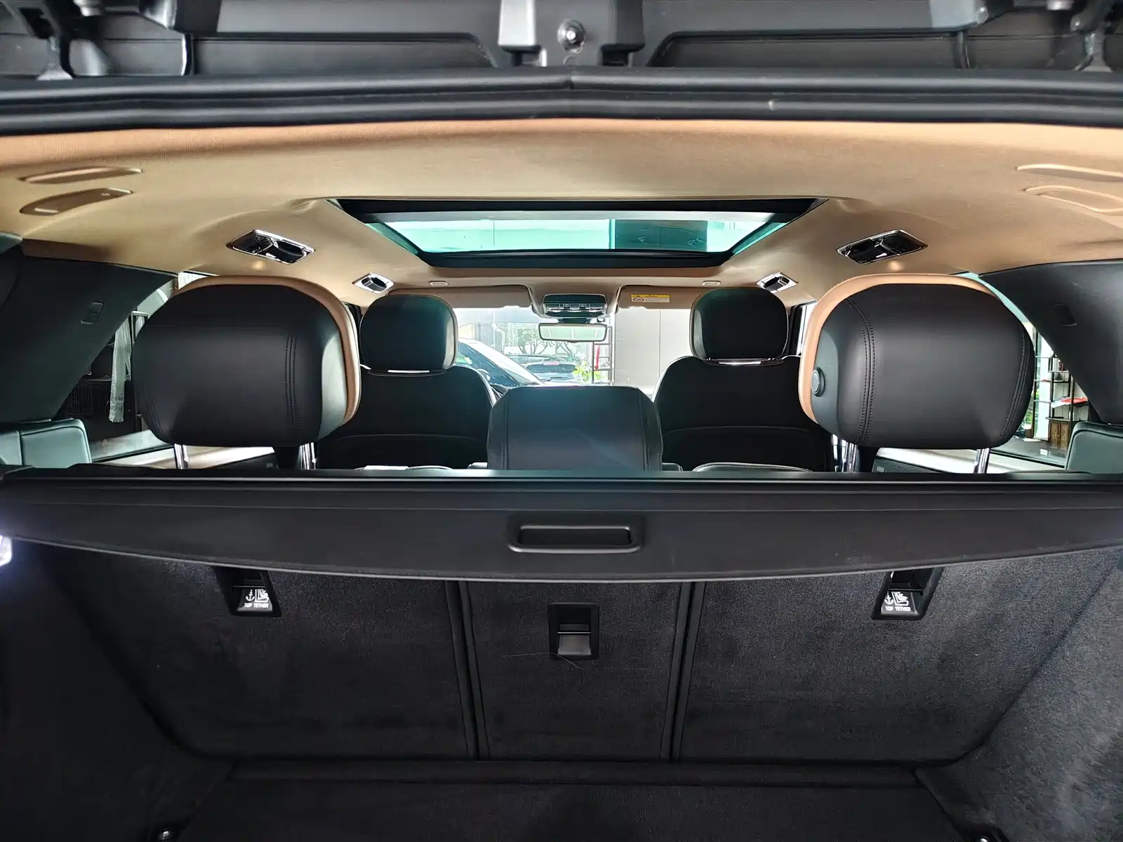 Фото 18 - Land Rover Range Rover Sport