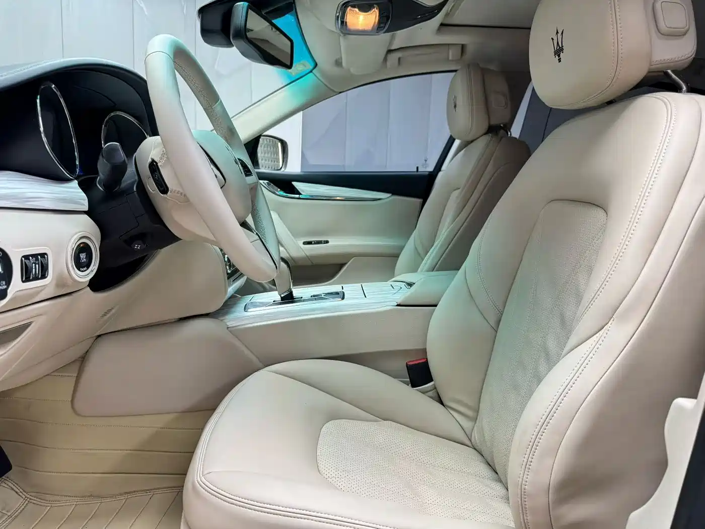 Maserati Quattroporte 2013 2013 3.0T Standard