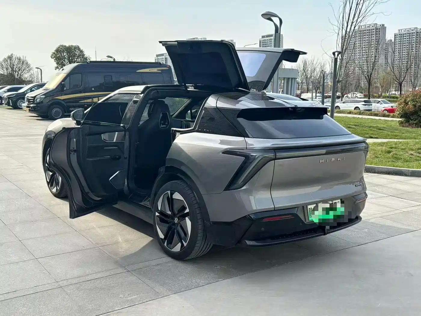 HiPhi GAO HE HIPHI Y