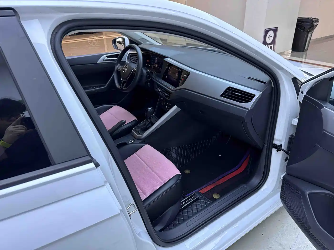 Volkswagen Polo 2023 2023 Plus 1.5L Automatic Panorama Enjoyment Edition