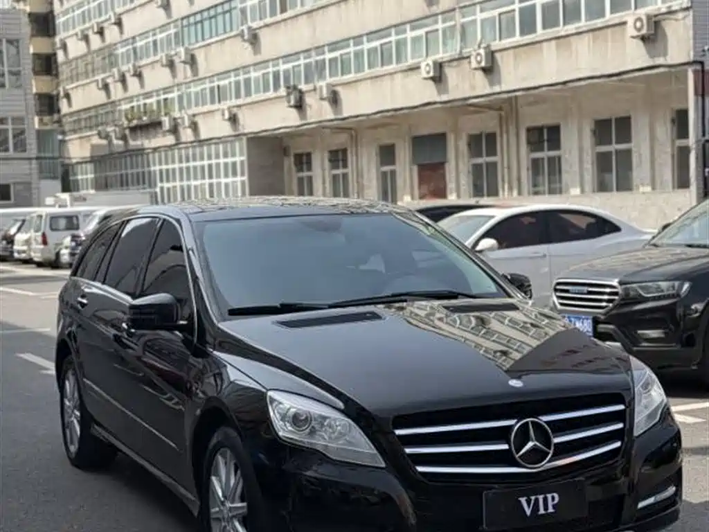 Mercedes-Benz R-Class 2010 R 350 L 4MATIC фото 3