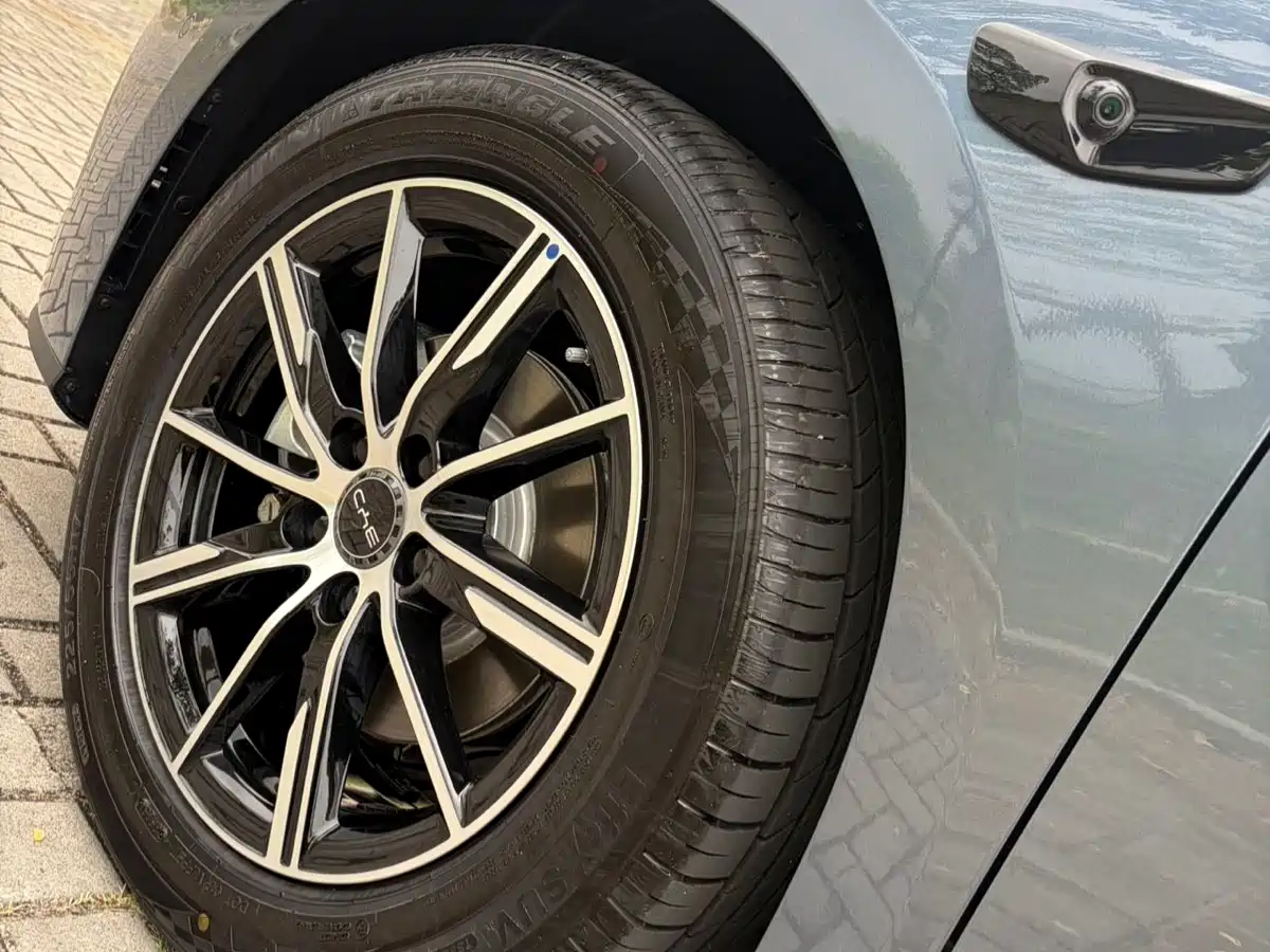 BYD SEAL 06 DM I TRAVEL EDITION