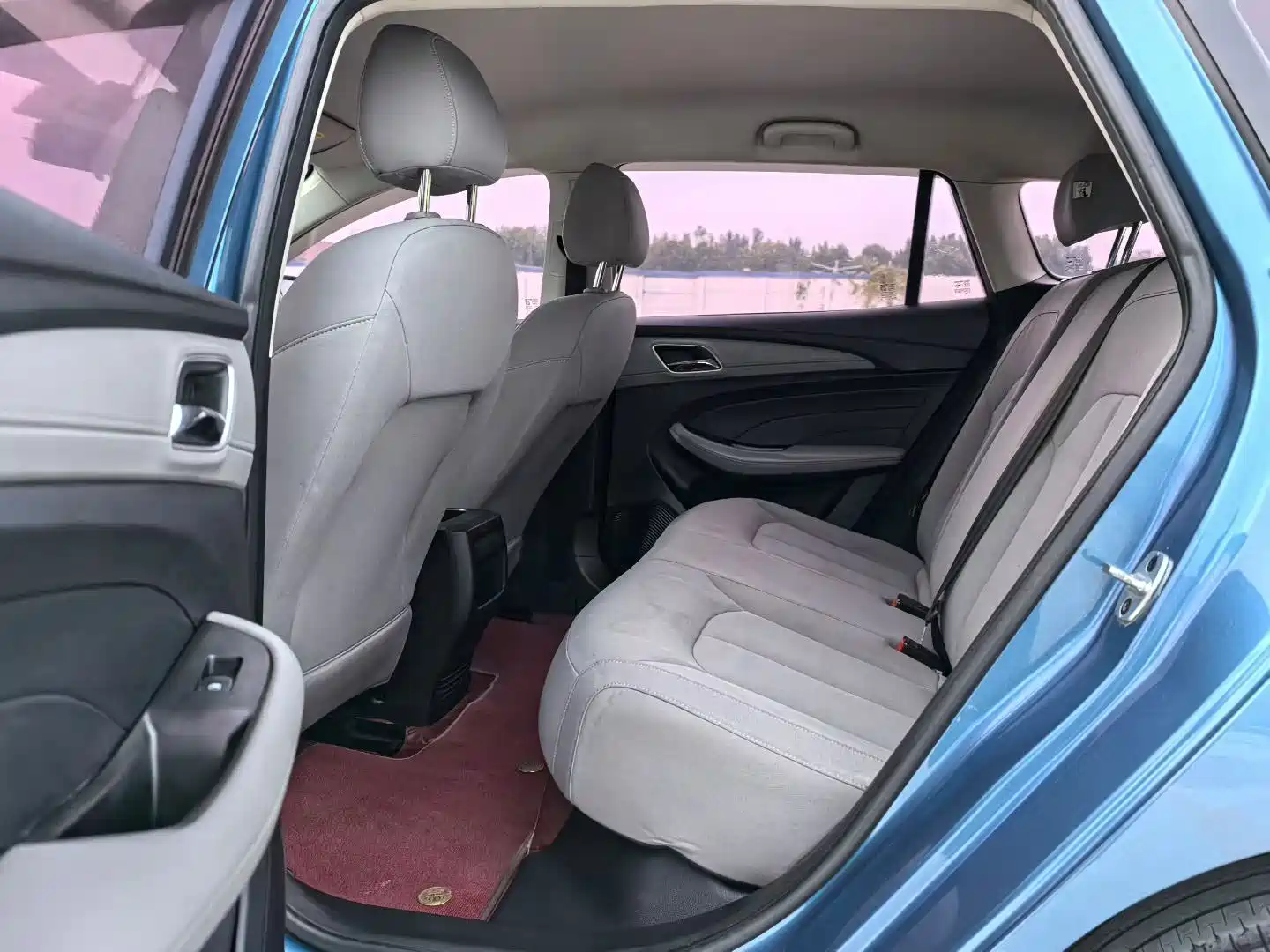 Фото 5 - Roewe Ei5