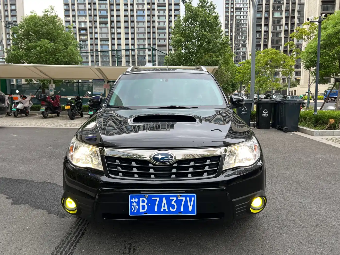 Photo 2 - Subaru Forester