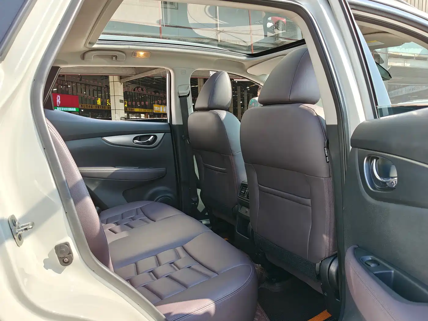 Фото 9 - Nissan Qashqai
