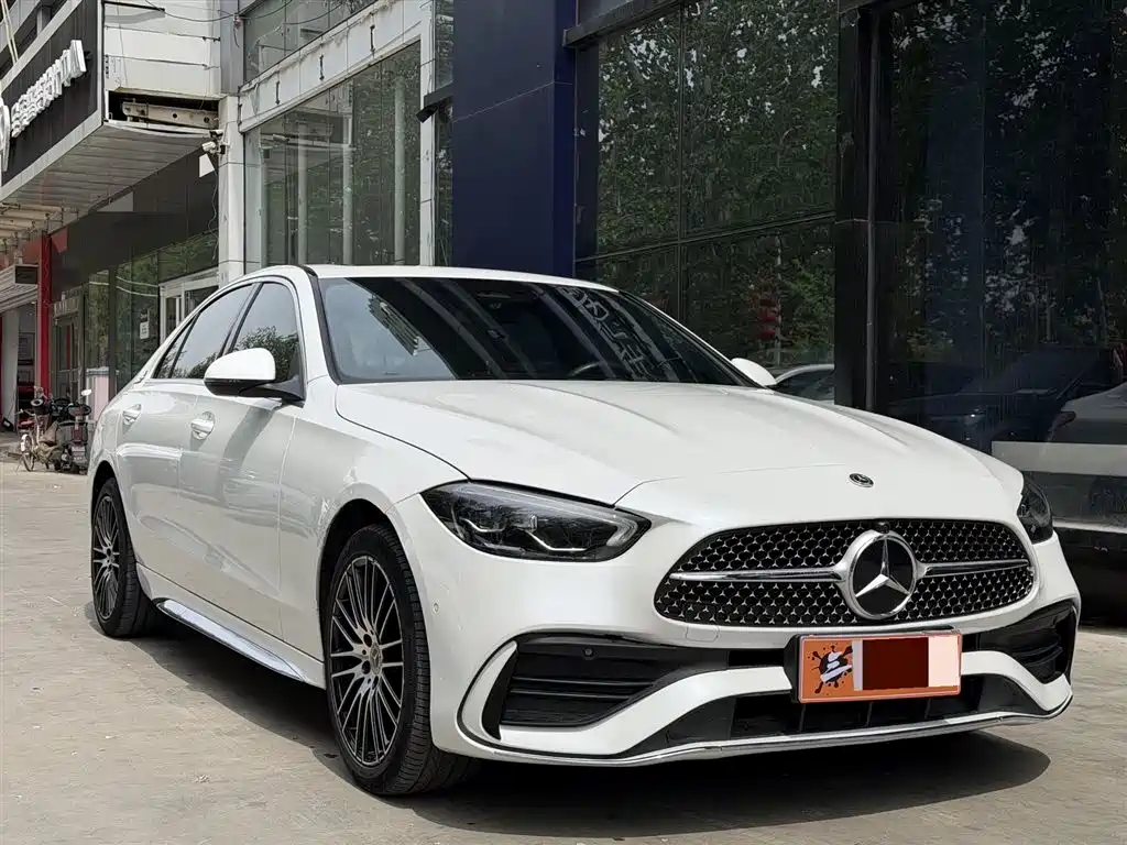Mercedes-Benz C-Class 2024 Facelift C 200 L Sport фото 3