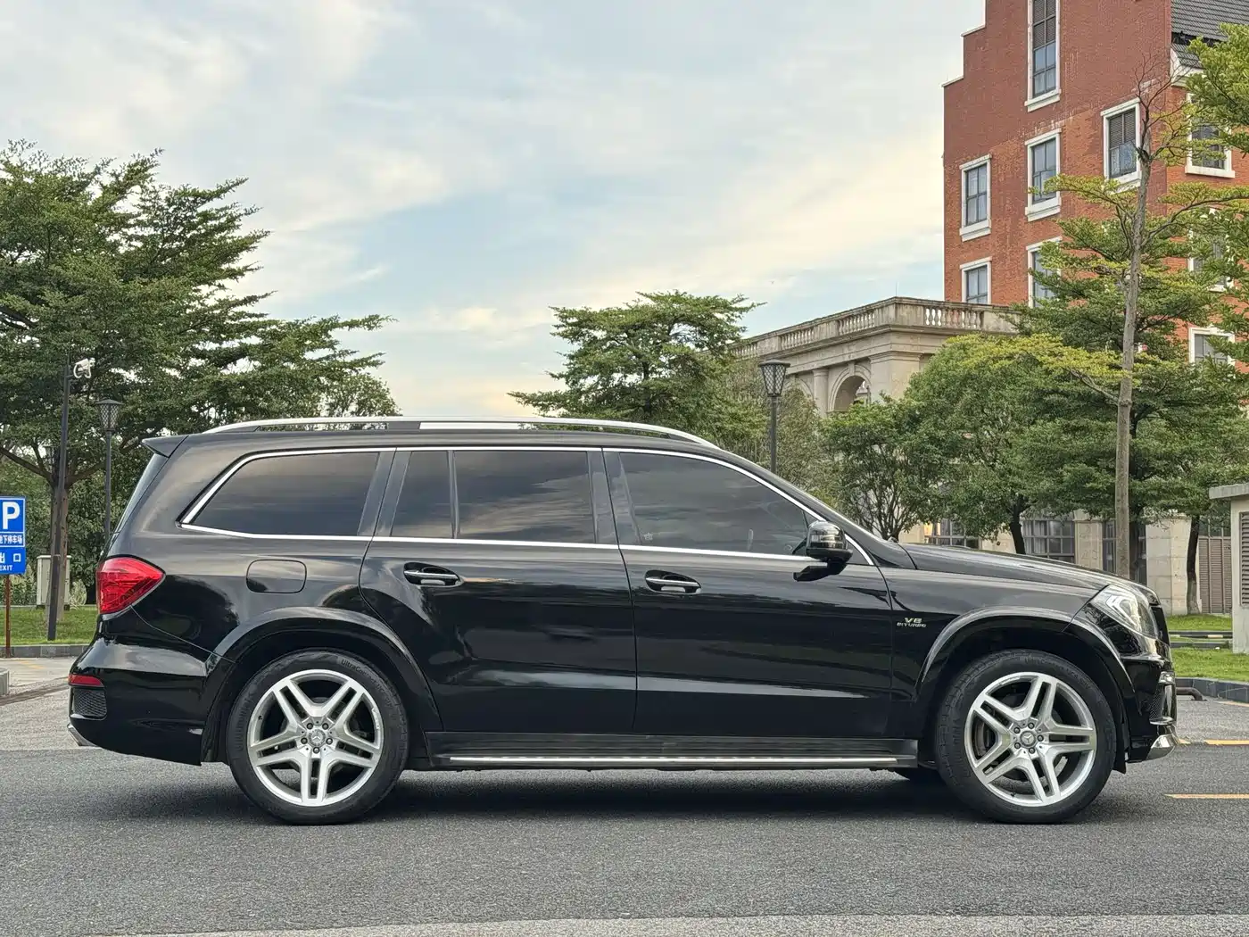 Mercedes-Benz GL-Class 2013 GL 500 4MATIC фото 3