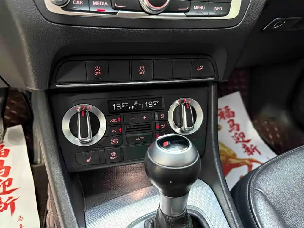 Audi Q3 2013 35 TFSI quattro Technology фото 7