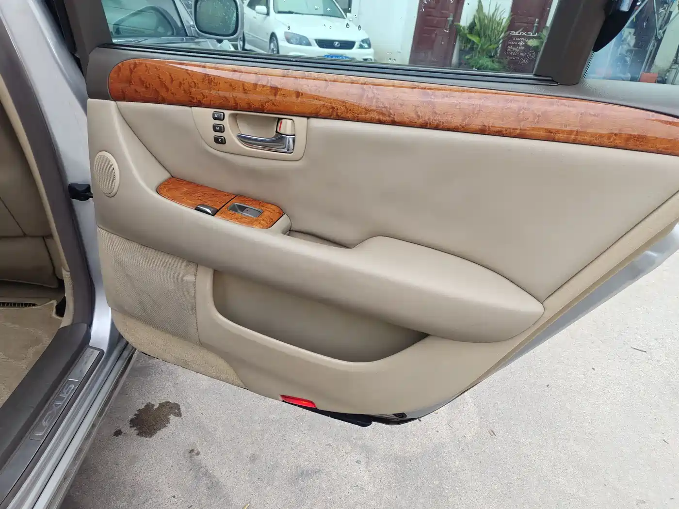 Lexus LS 2005 430 фото 37