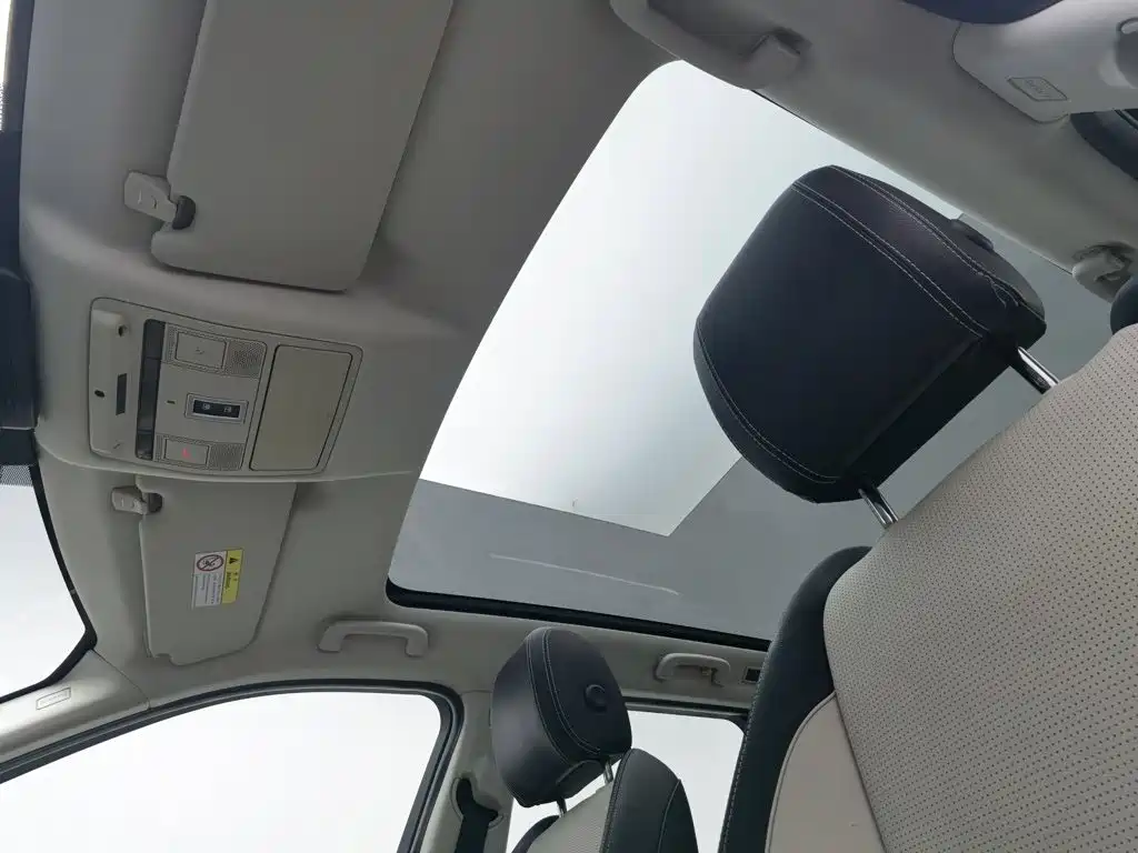 Photo 14 - Land Rover Discovery Sport