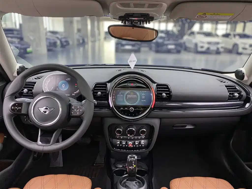 MINI CLUBMAN 2023 2023 Facelift 1.5T COOPER Connoisseur