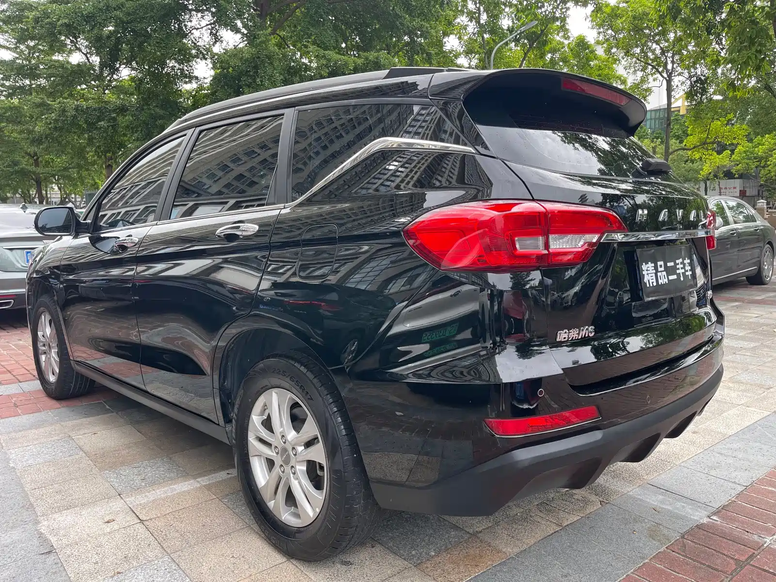 Фото 5 - Haval M6