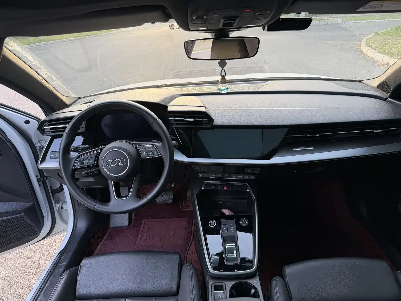 Audi A3 2023 Facelift Sportback 35 TFSI Luxury Elegance фото 13