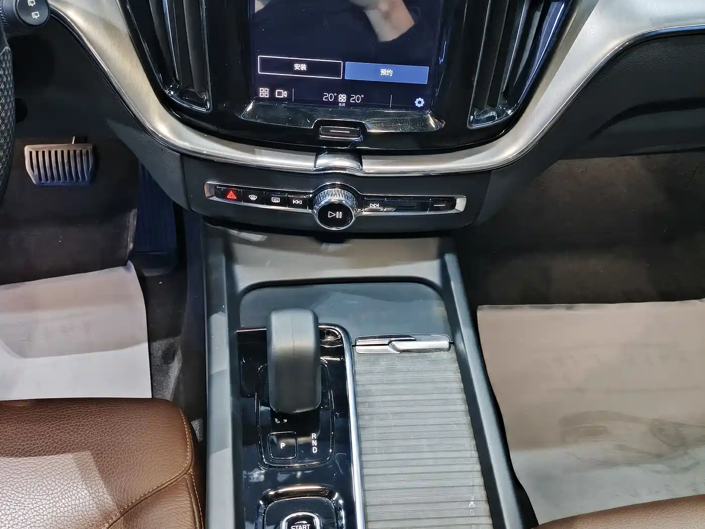 Фото 7 - Volvo XC60