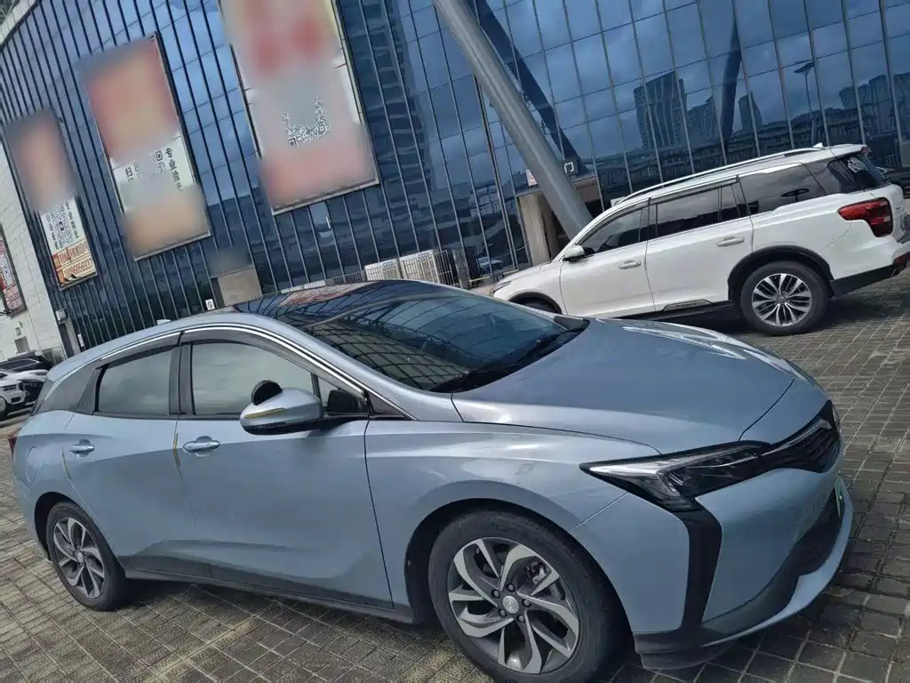 Photo 25 - Buick Velite 6