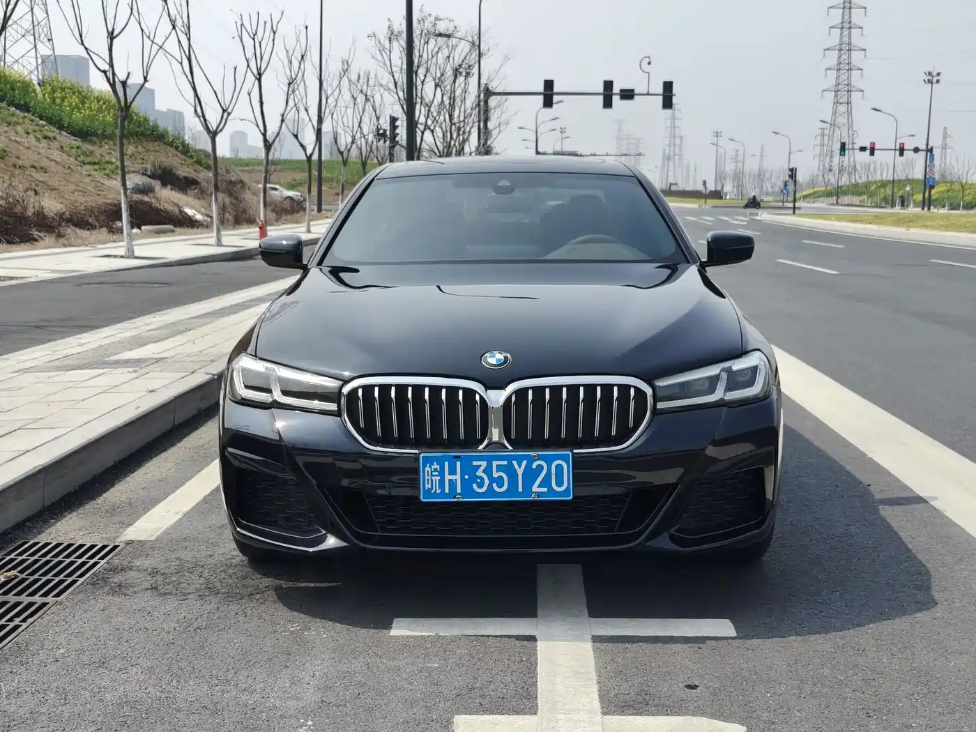 BMW 5 Series 2023 530Li Leading M Sport Package фото 2