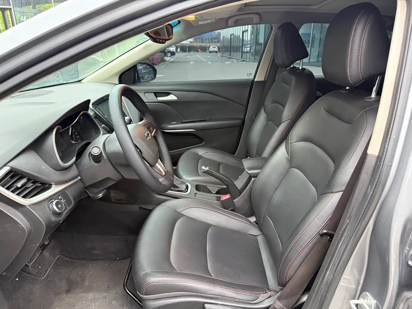 Chevrolet Monza 2019 Redline 320T DCT Refreshing Edition VI фото 5