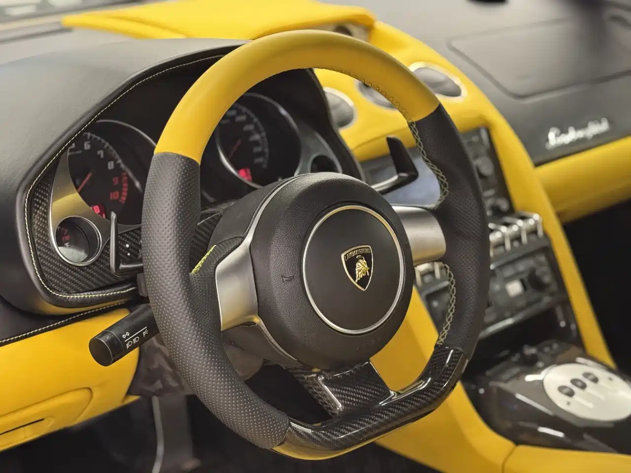 Lamborghini Gallardo 2012 LP 560-4 Gold Edition фото 4