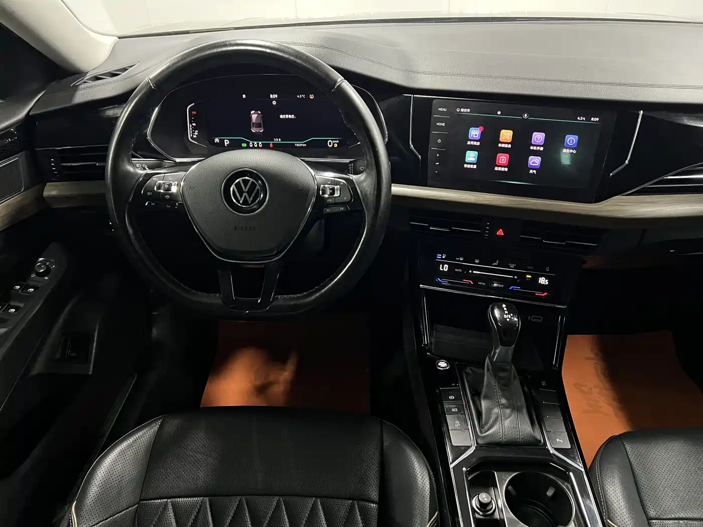 Volkswagen Passat 2021 Model 330TSI Luxury Edition фото 12