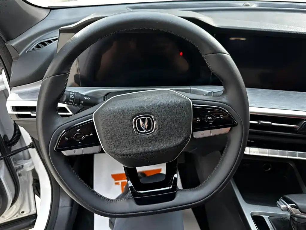 CHANGAN CS35PLUS