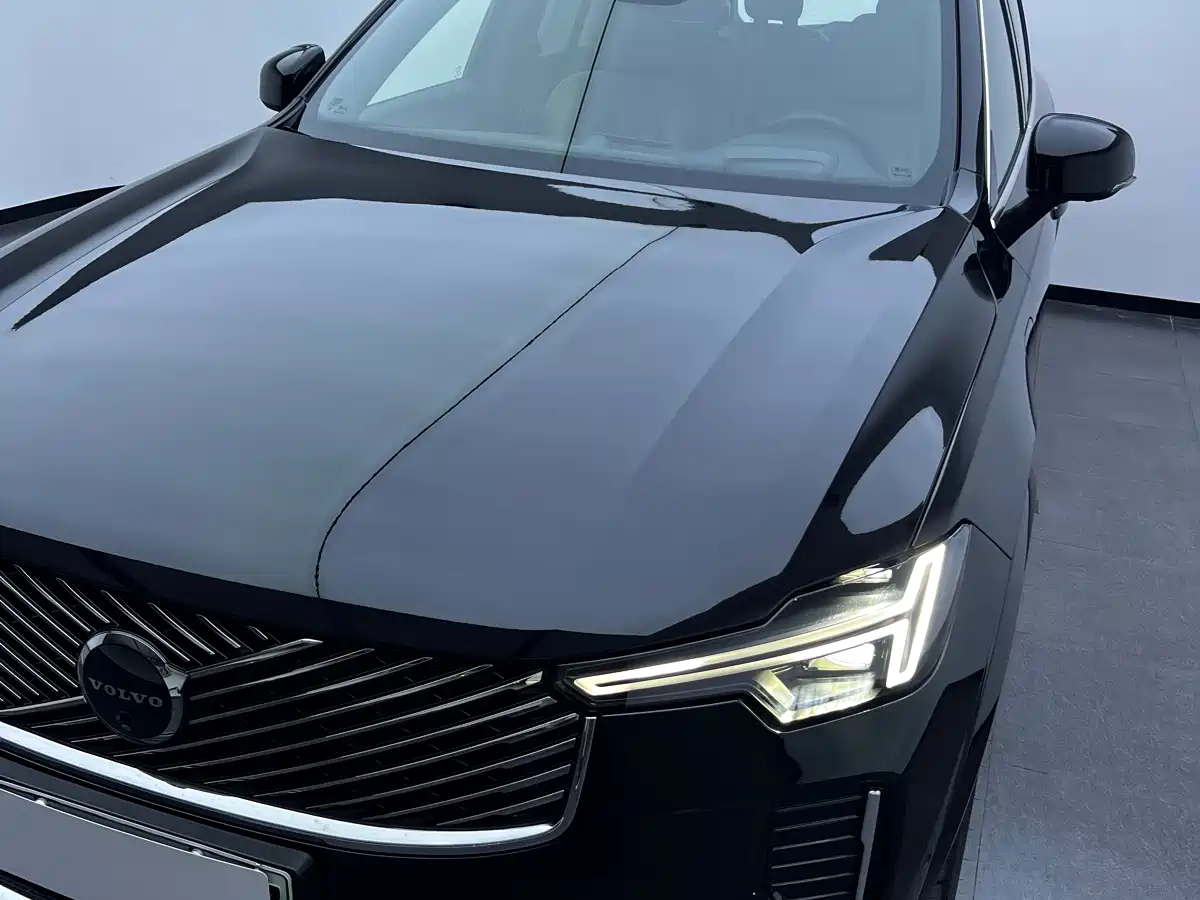 Volvo XC90 Plug-in Hybrid 2025 2025 Facelift T8 Smart Premium Luxury 7-seater