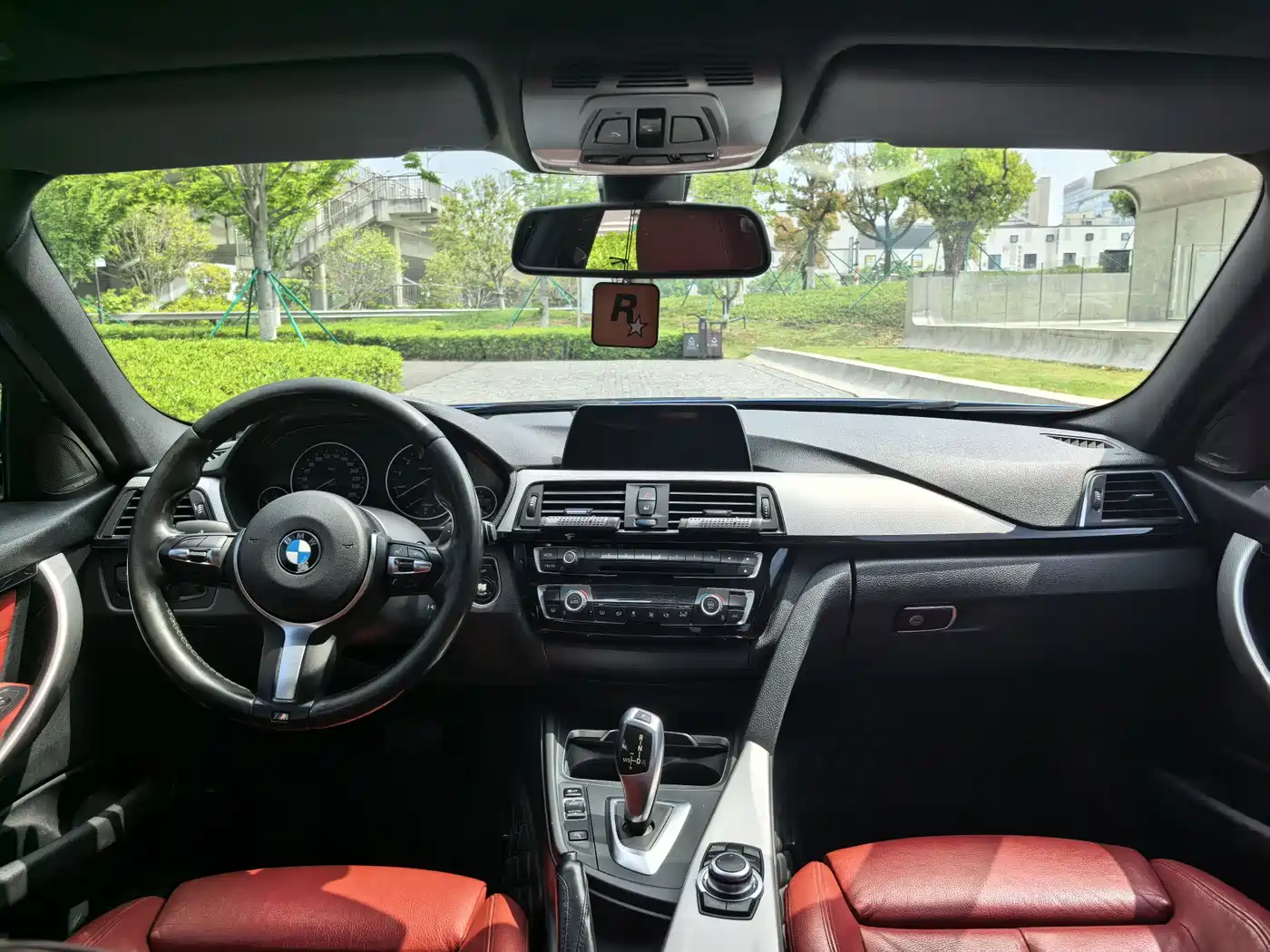 BMW 3 Series 2016 320Li Fashion Model фото 6