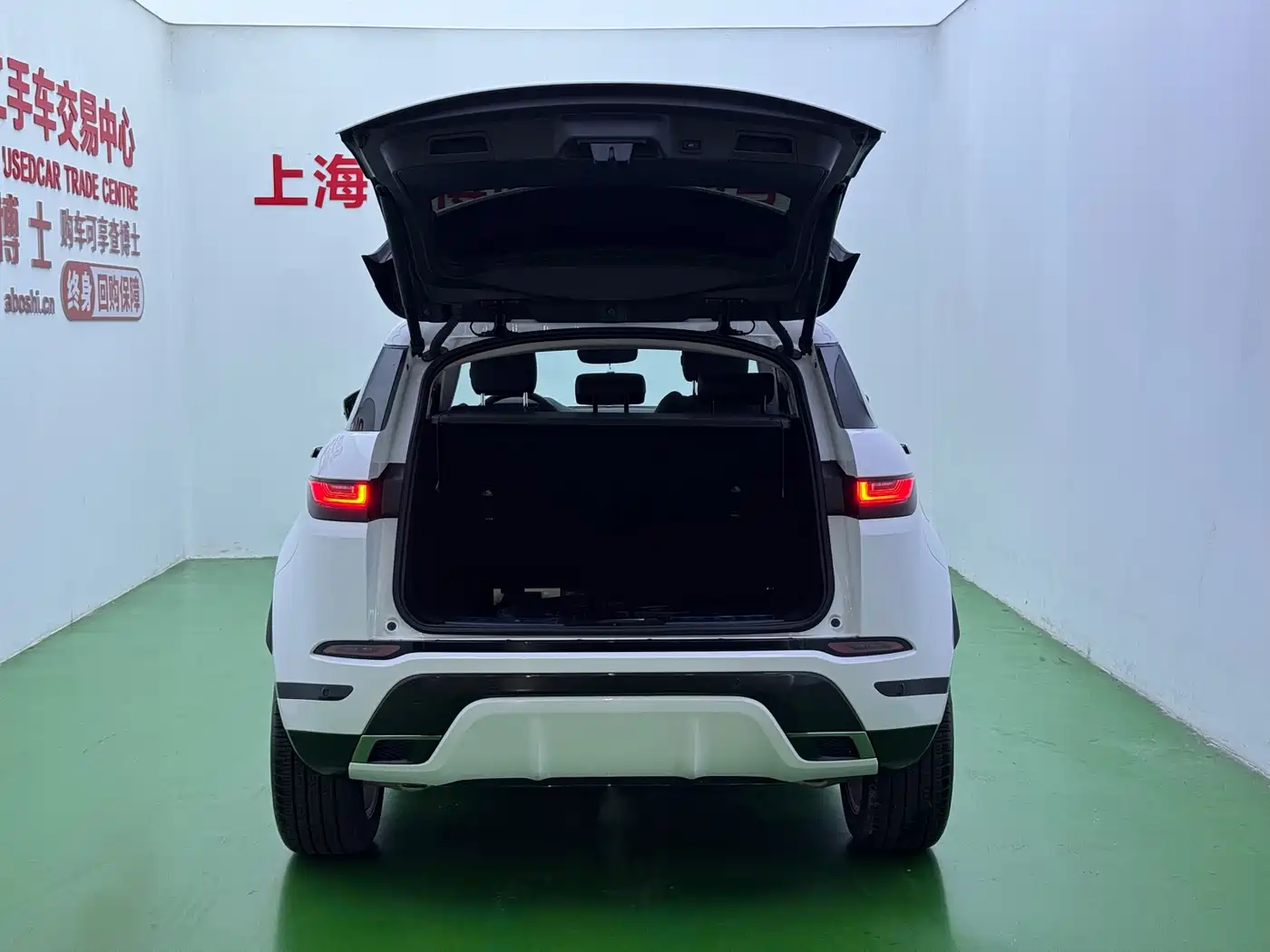 Land Rover Range Rover Evoque 2024 2023 Range Rover Evoque L 200PS Elite Edition