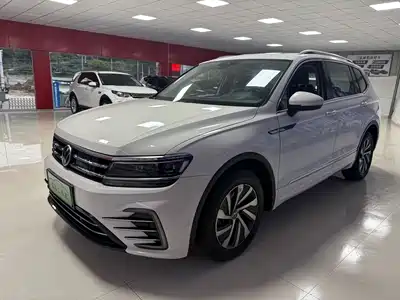 Volkswagen Tiguan L PHEV
