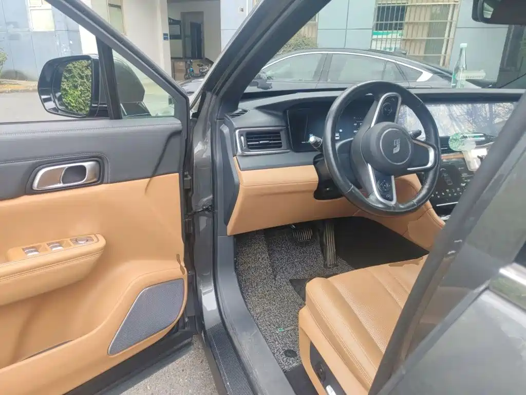 Li Auto Li ONE 2020 2020 Extended Range 6-seater