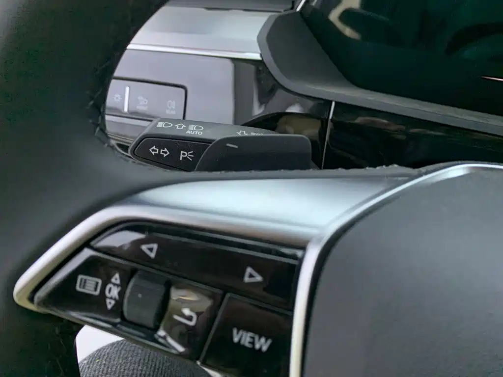 Audi e-tron 2026 2021 50 quattro Luxury