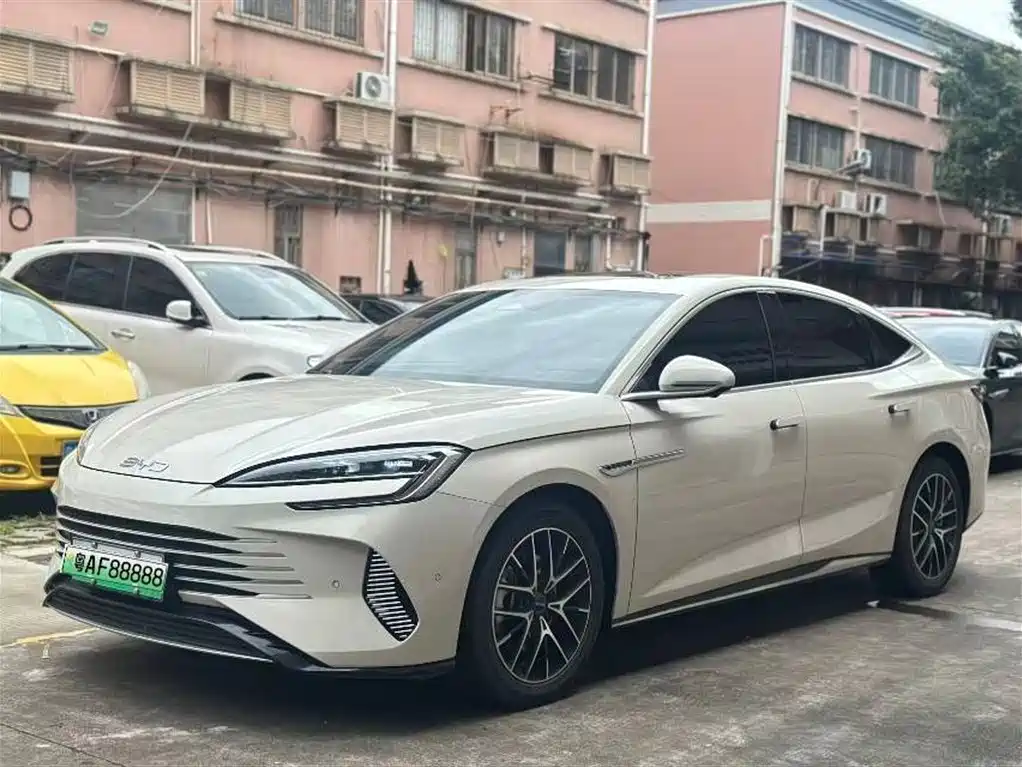 BYD Seal 2023 DM-i 1.5T 121km Flagship