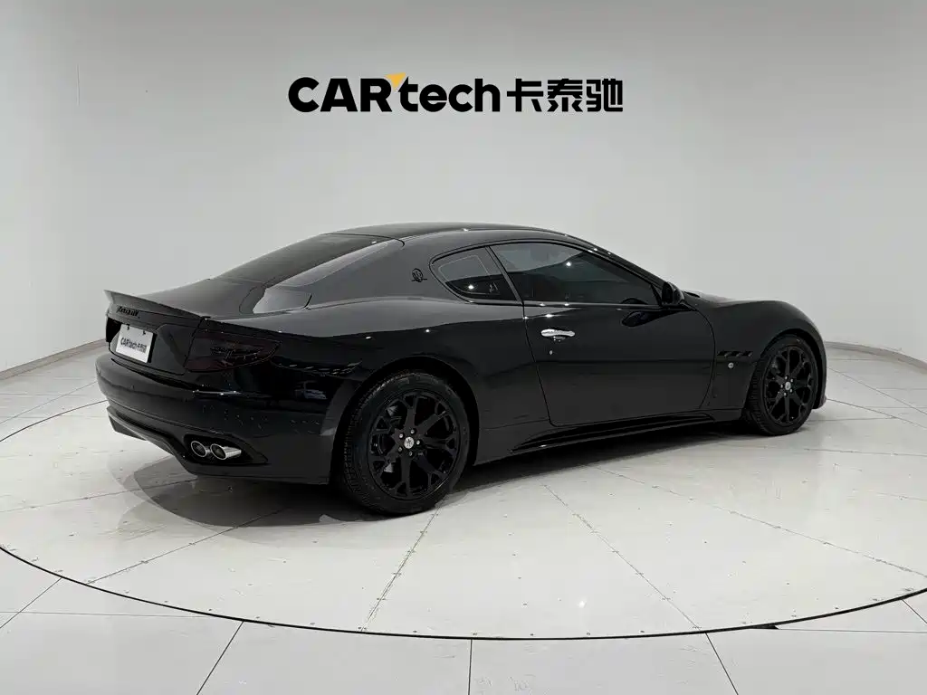 Photo 5 - Maserati GranTurismo