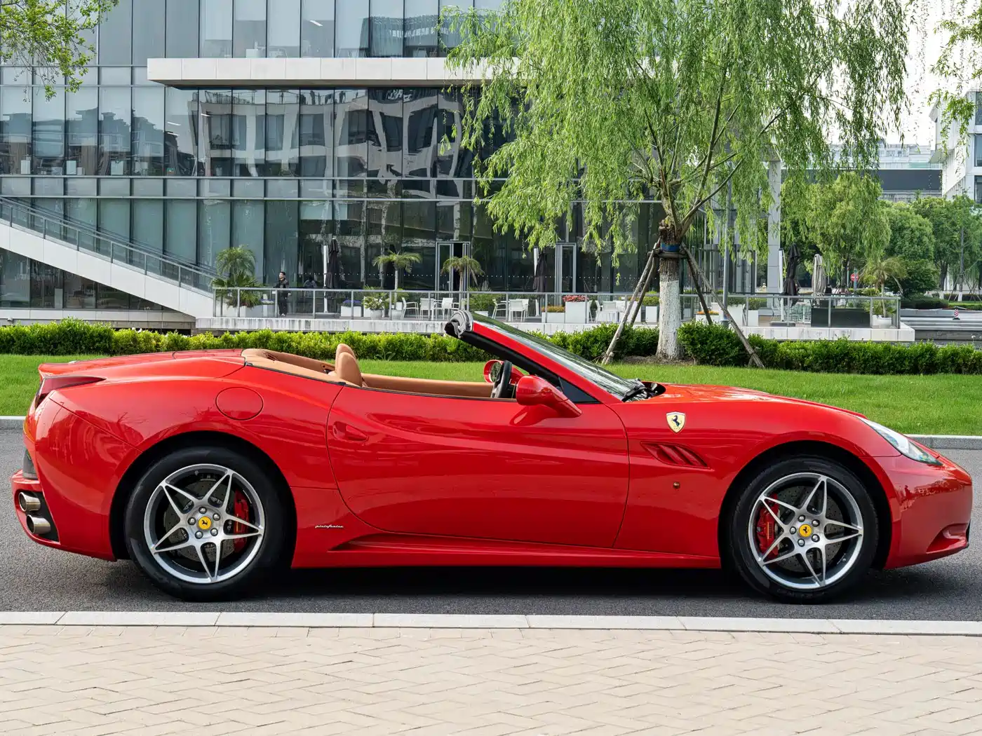 Ferrari California T 2011 2012 4.3L Standard
