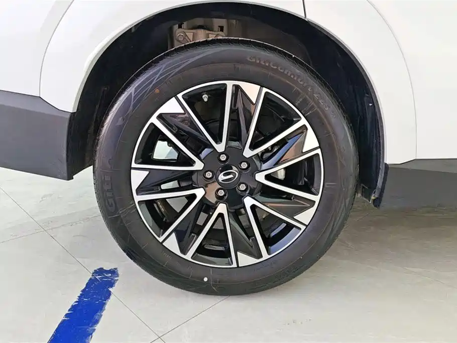 GAC TRUMPCHI GS4