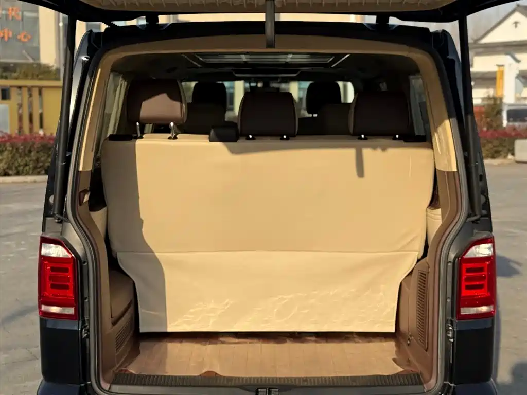 Volkswagen Caravelle 2019 2.0TSI 4WD Luxury 7-seater фото 38
