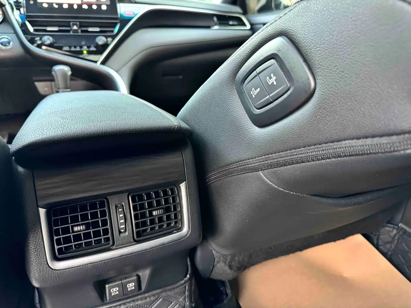 Toyota Camry 2022 2.0GVP Leading Edition фото 8