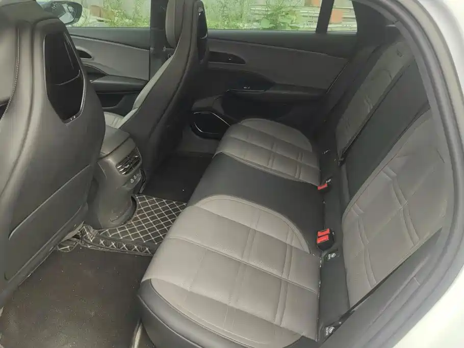 Hongqi EH7 2024 2024 Model 820 Pro